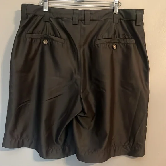 Columbia Sportswear Dark Gray Men's Shorts Size 36 - Picture 2 of 14